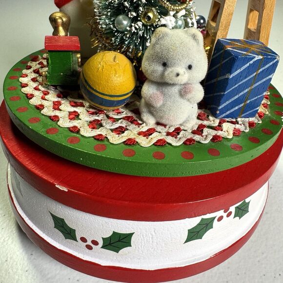 Rare Enesco 1986 X-mas Tree Gifts Revolving Musical | Vintage Christmas #313327 - Picture 6 of 13
